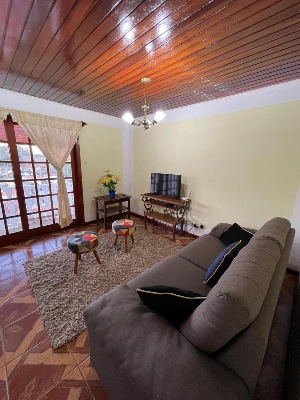 Casa de férias Recanto Da Araucaria 2 *
